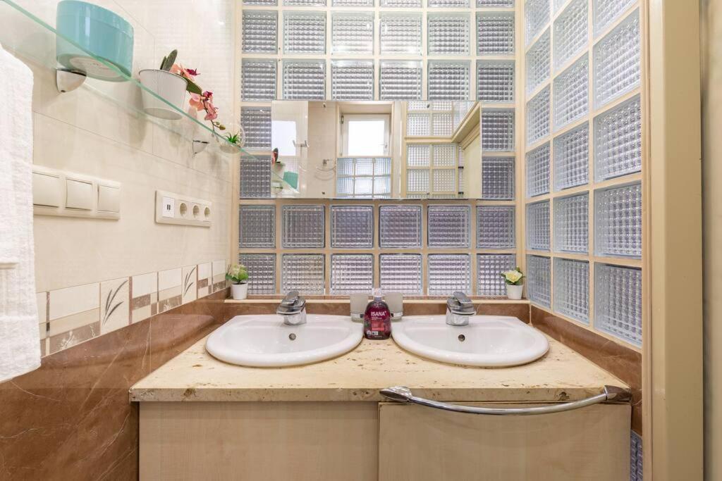 Stylish Central Budapest Apartment Bagian luar foto